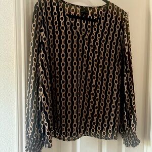 Women’s long sleeve blouse